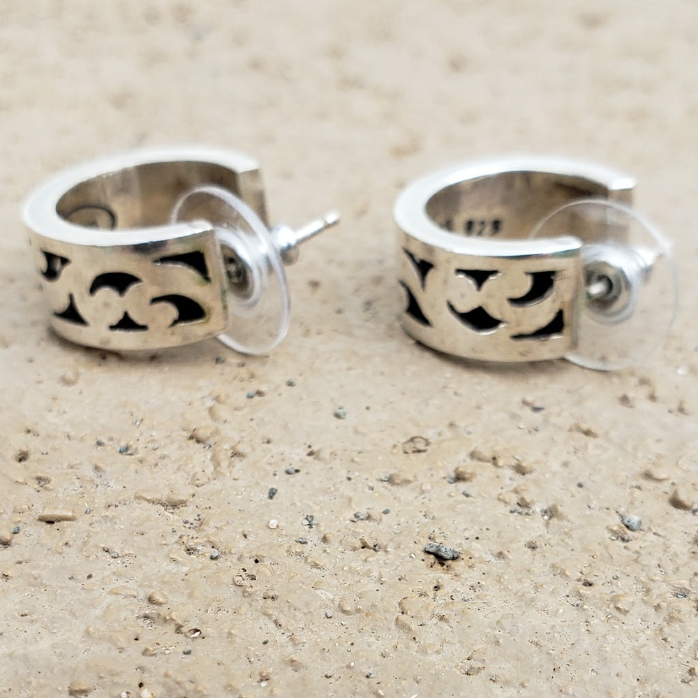 Lois Hill Sterling Silver .925 Pierced Earrings